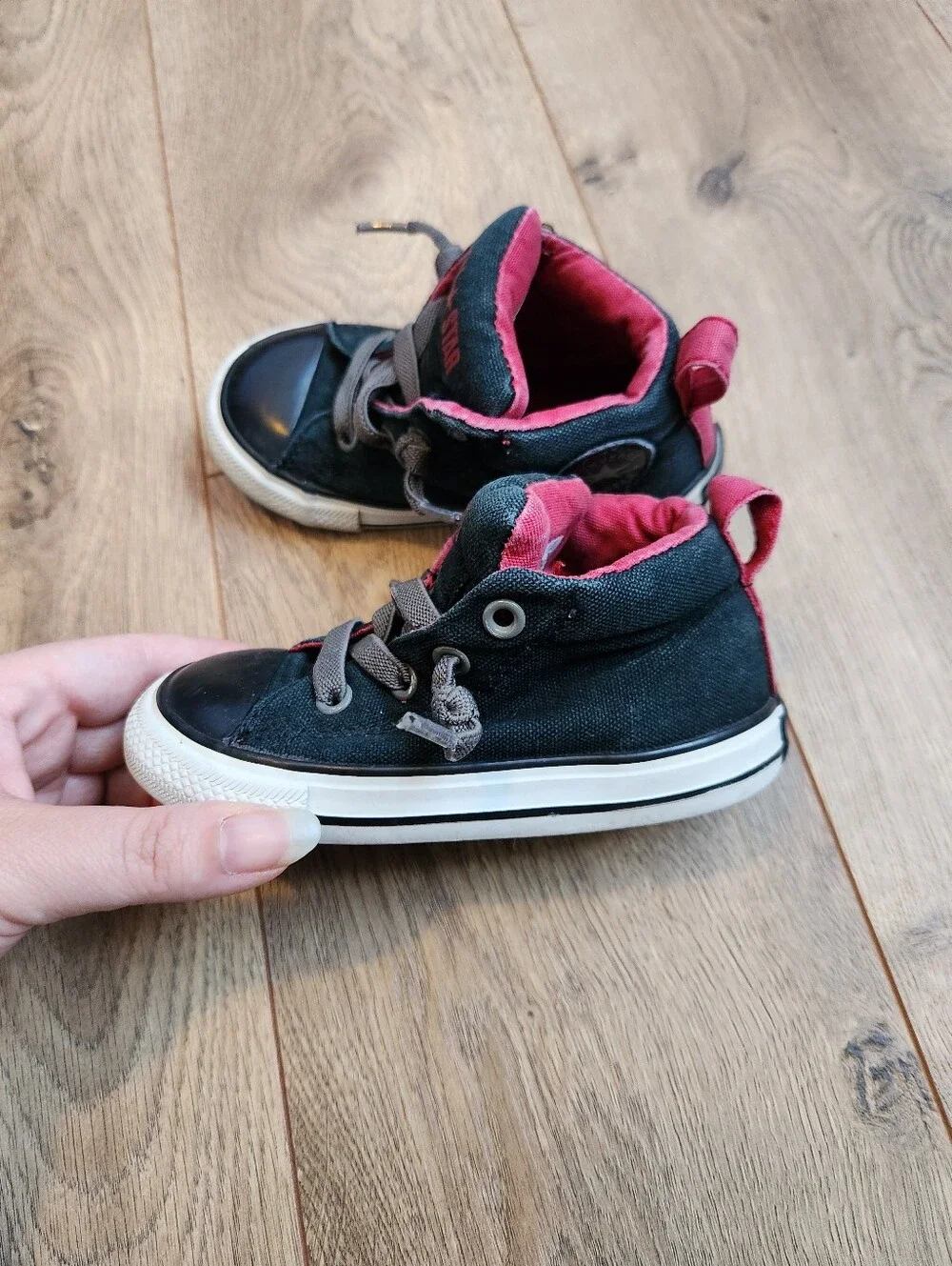 Size 7 Toddler Boys Converse